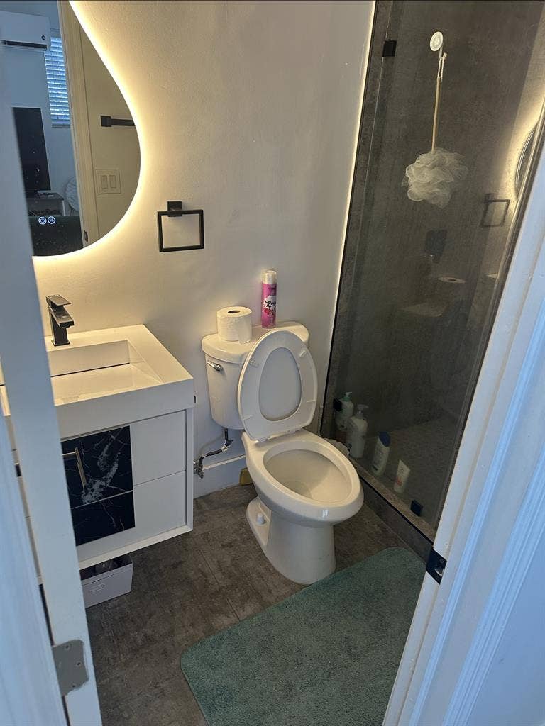 Apartment room for rent