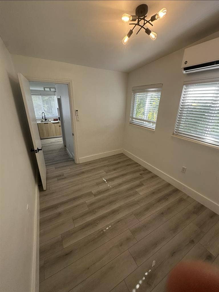 Apartment room for rent