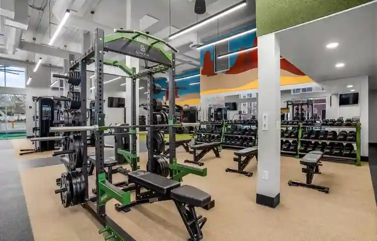 Private Room Available in Orem