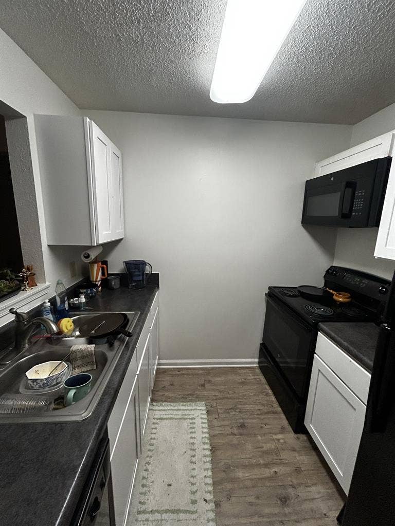 Room for Rent- Pets- NEED ASAP