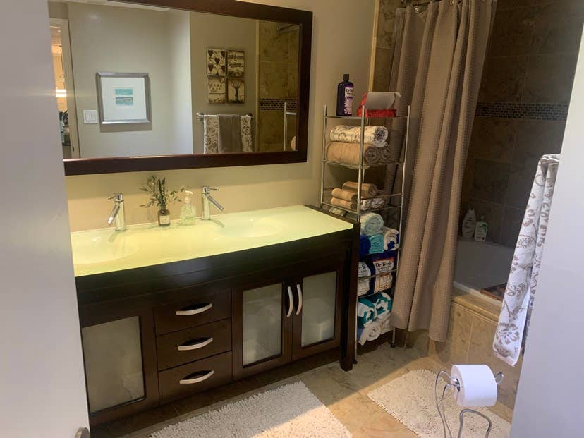 Ocean views - Perfect location