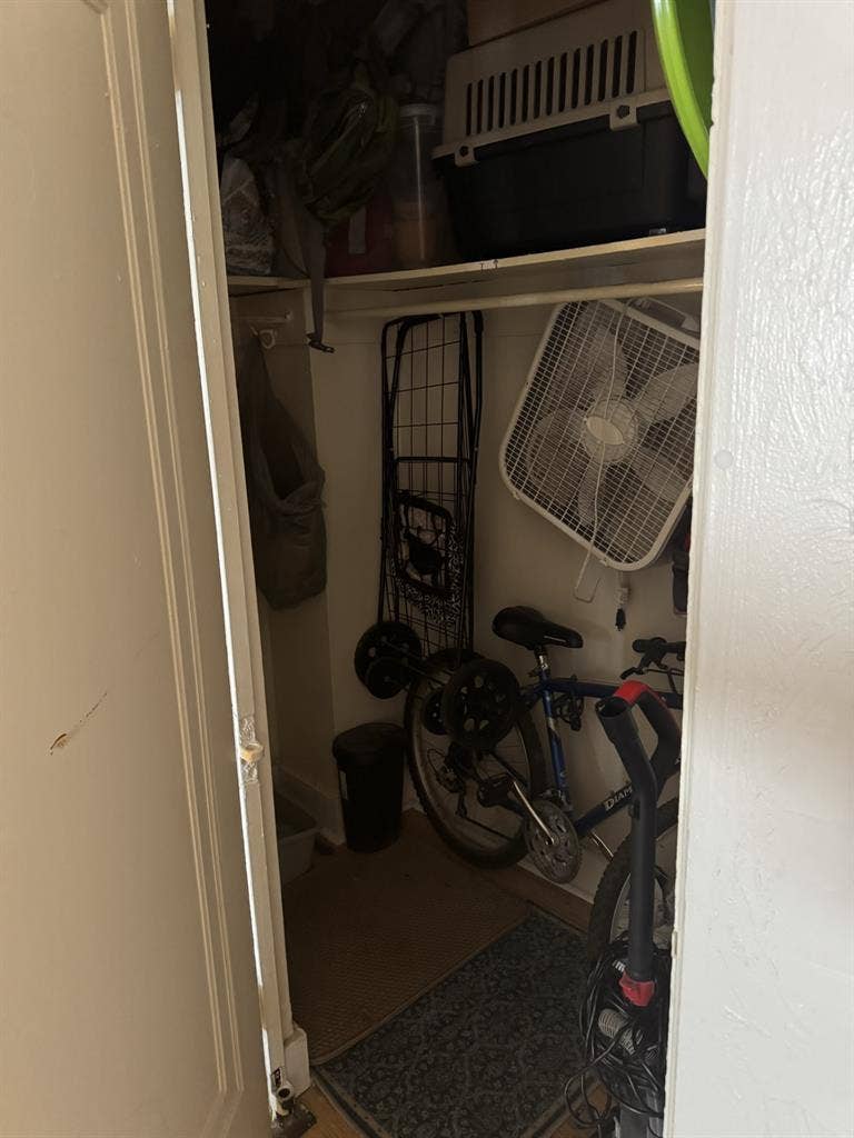 Apartment in Squirrel Hill!