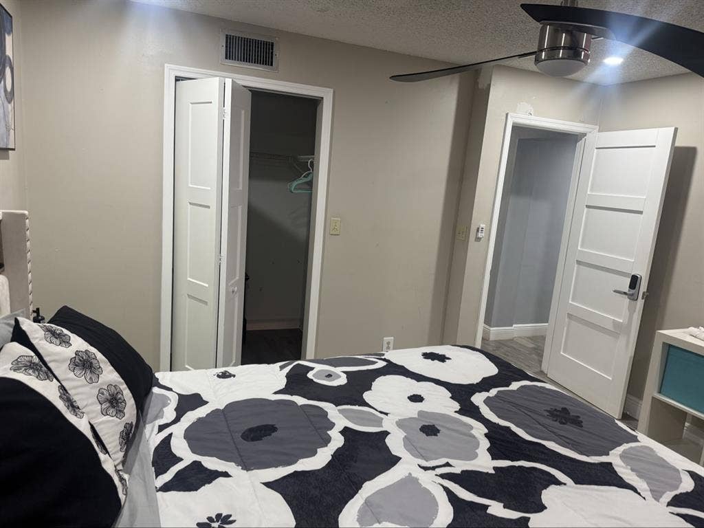 Fully furnished private room