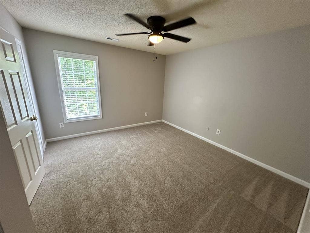 Kannapolis Roommate needed