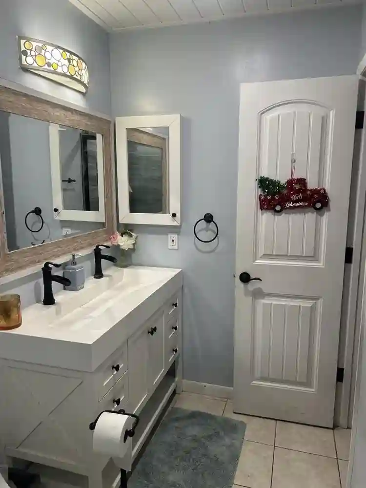 ✨ Large Furnished Room $ a month