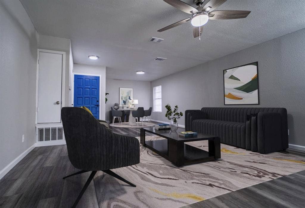 Located near Medical Centerr