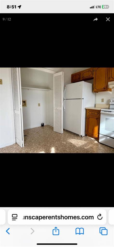 Looking for roommate to move Jan 1