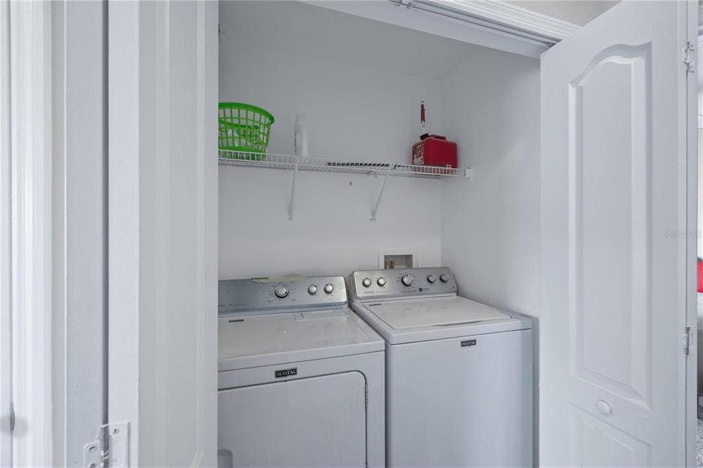 Private Master Bedroom In Sanford