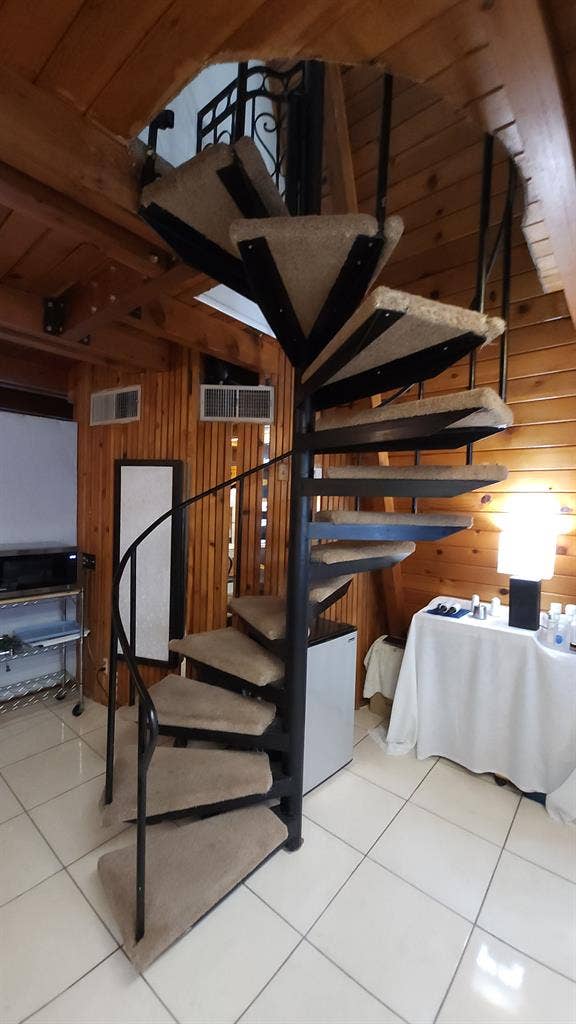 FOR RENT
ARABY COVE S PALM SPRINGS