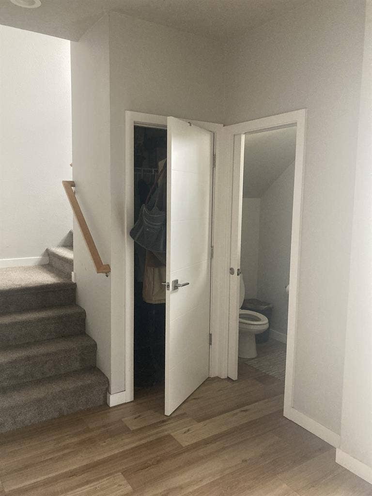 share bright house with yard