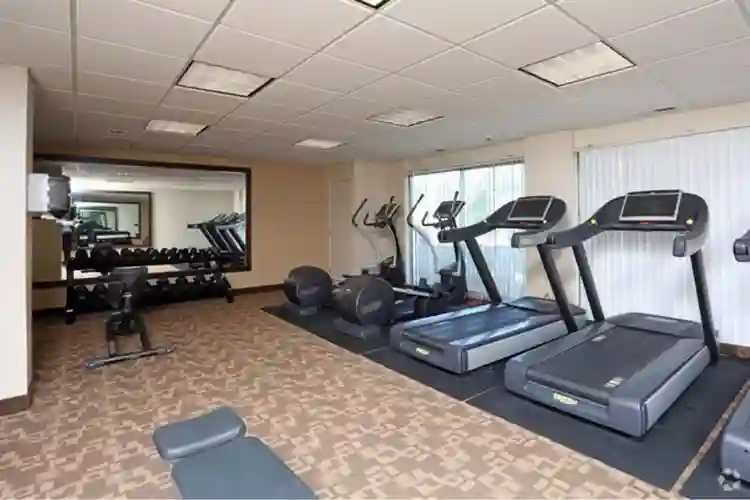 Lease Takeover- Discount! 2 bd/bth