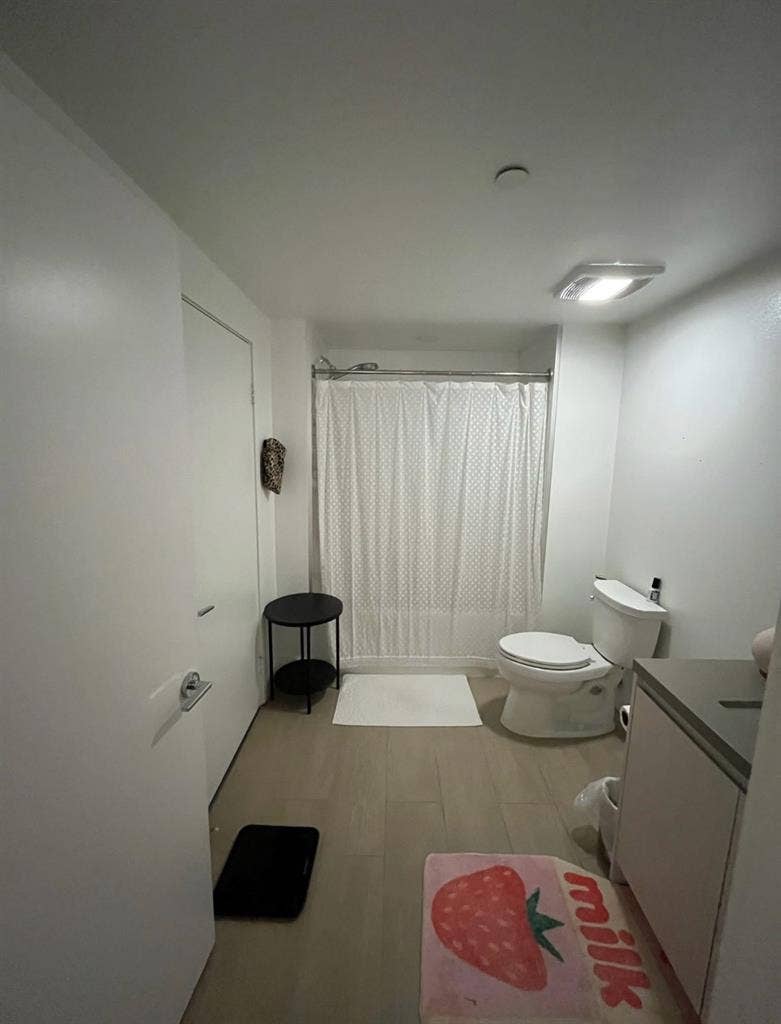 Lease takeover in Koreatown LA