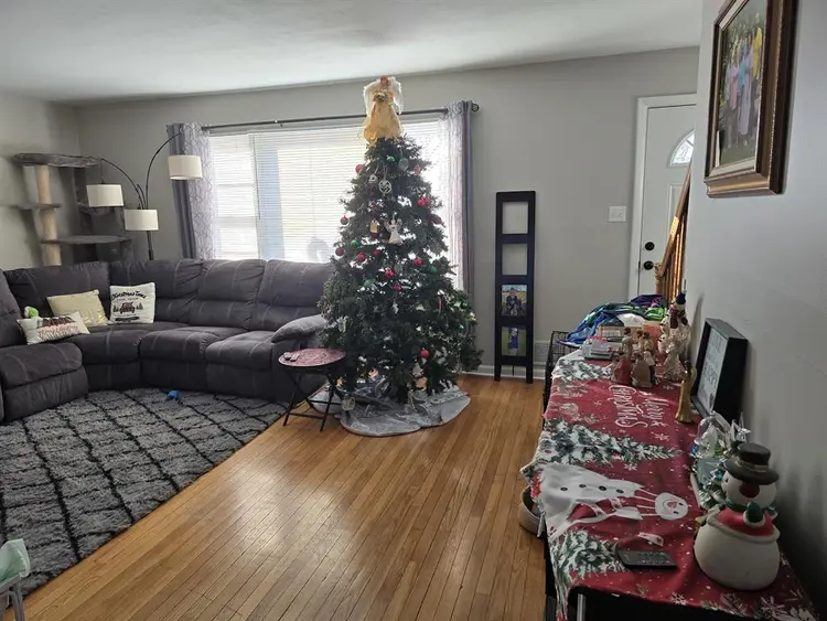 Looking for a roommate in my home.