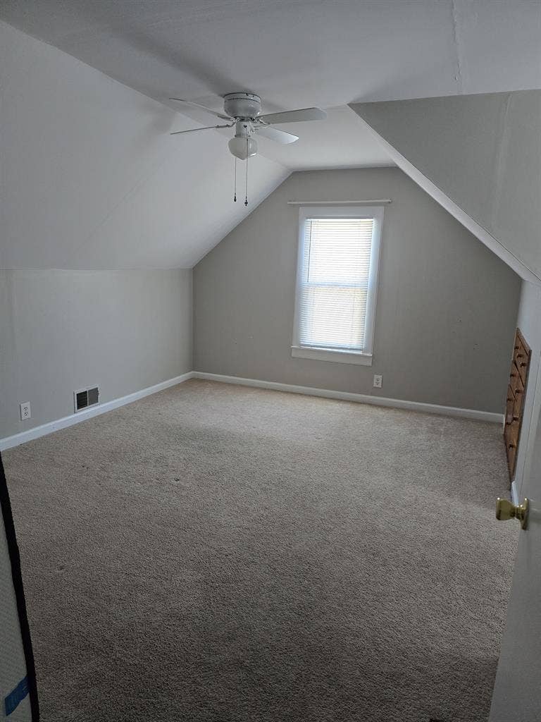 Looking for a roommate in my home.