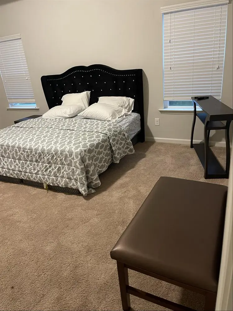 Masterpiece MasterBEDROOM 4 rent