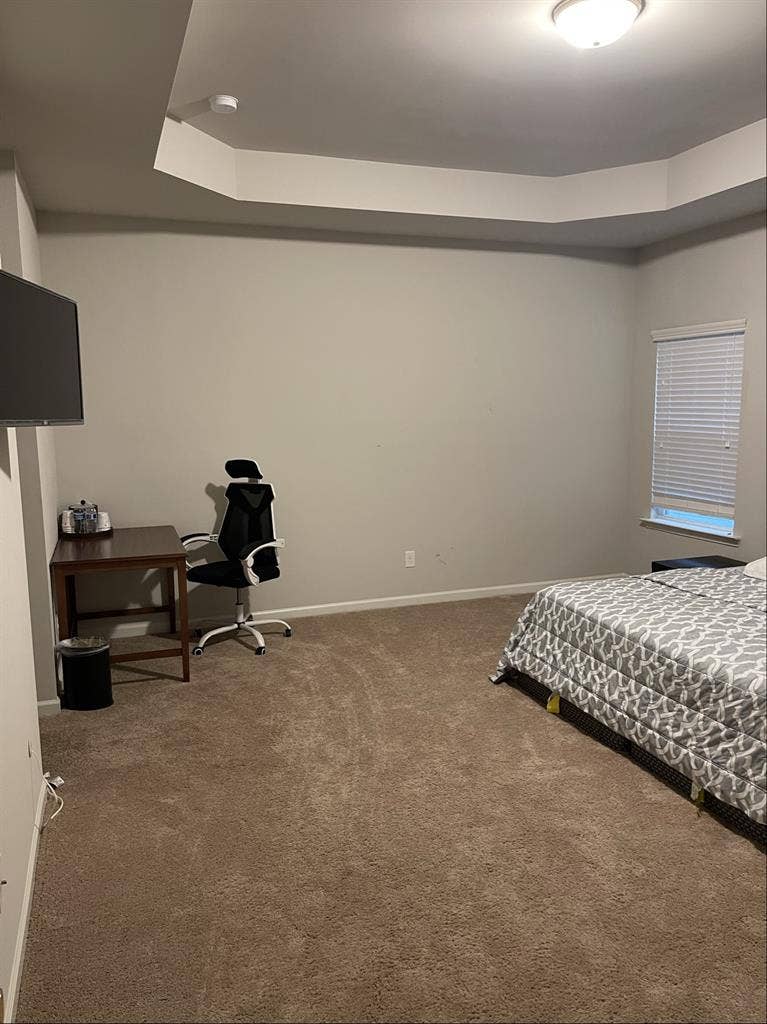 Masterpiece  MasterBEDROOM 4 rent