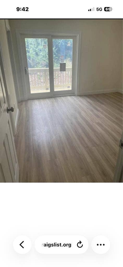 Beautiful shared 3 bedroom apt.