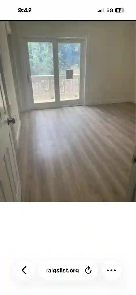 Beautiful shared 3 bedroom apt.