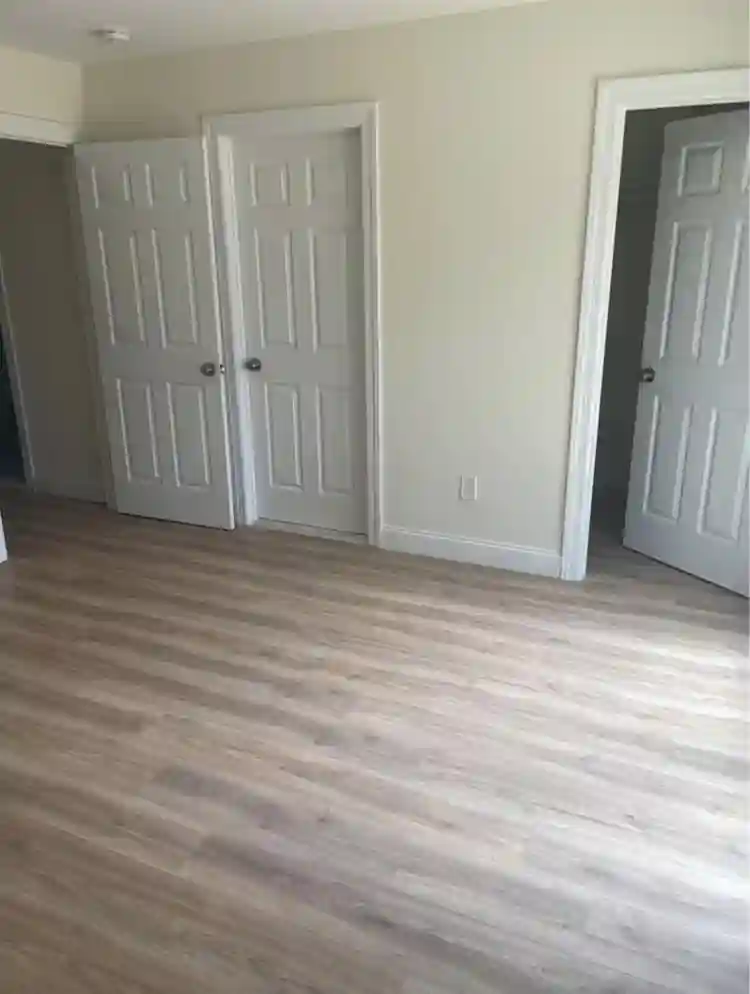 Beautiful shared 3 bedroom apt.