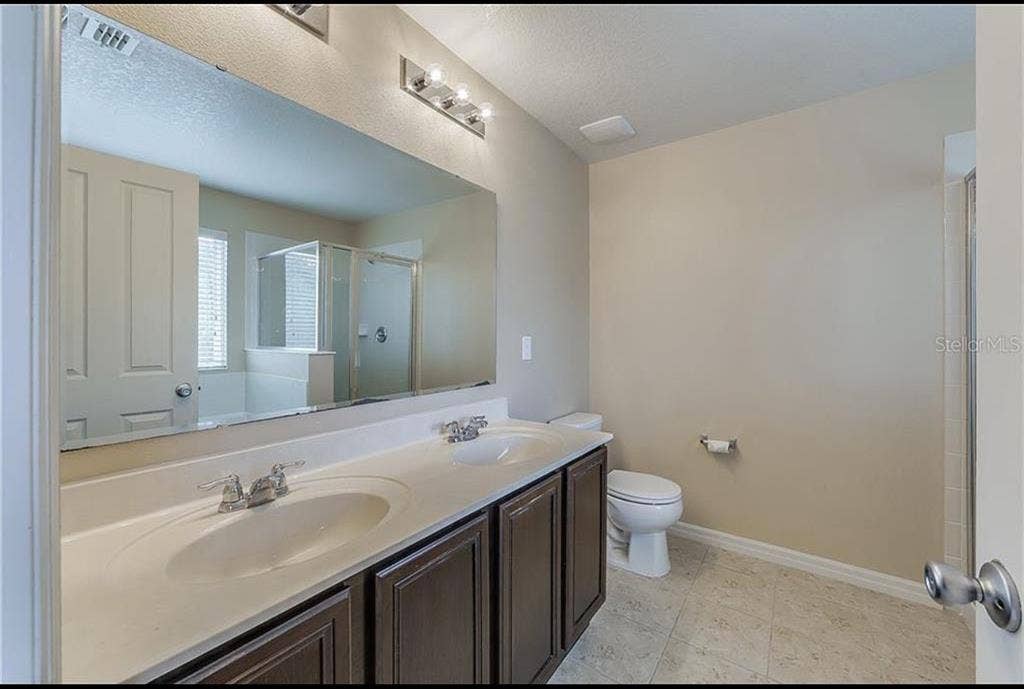 Master suite for Rent