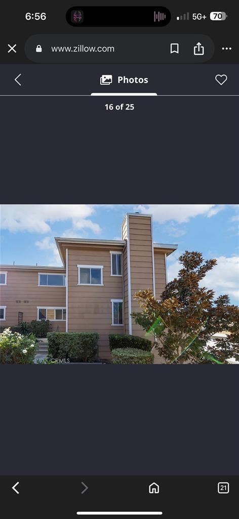 Looking for a female roommate