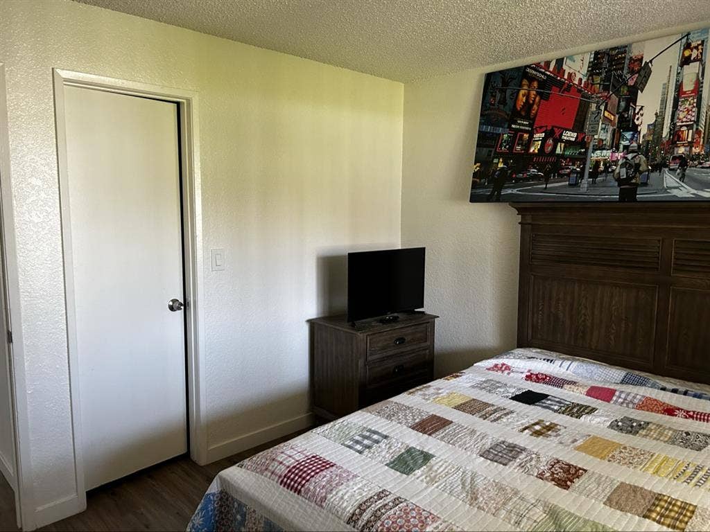 Private bedroom/ private restroom