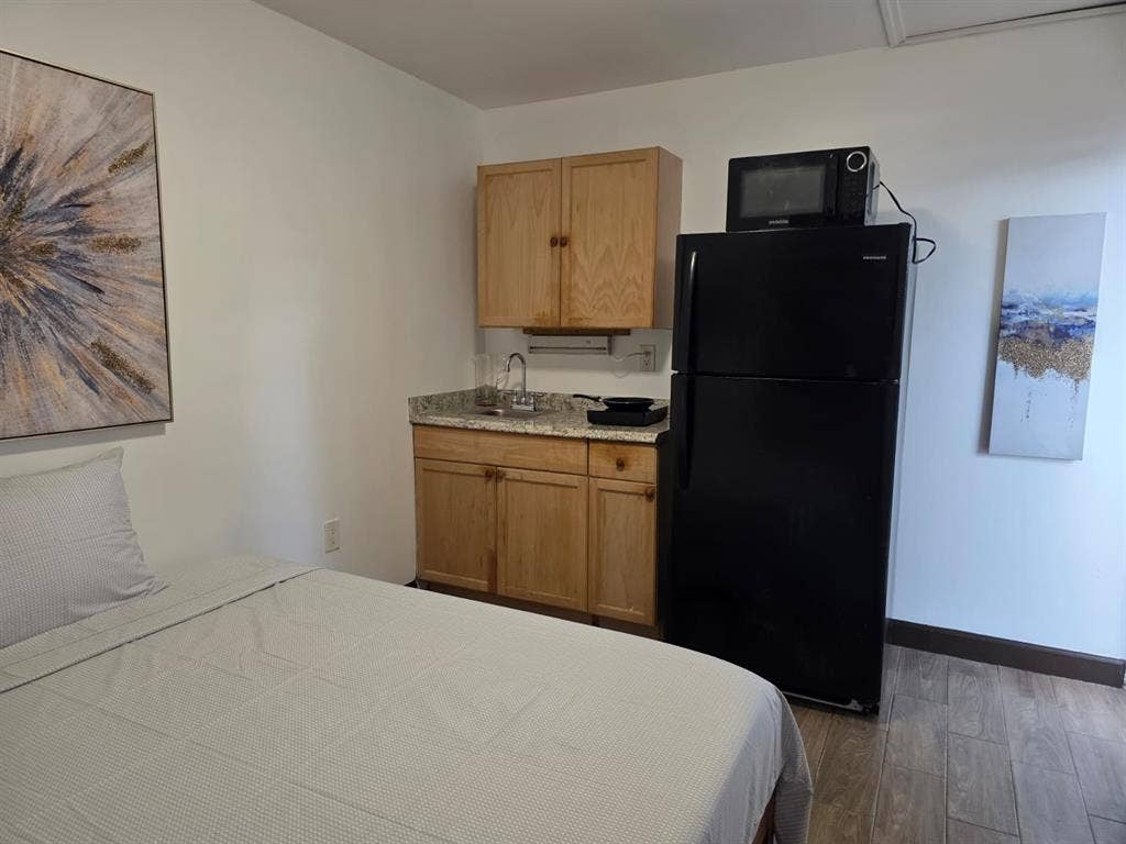 Independent entrance in-law suite