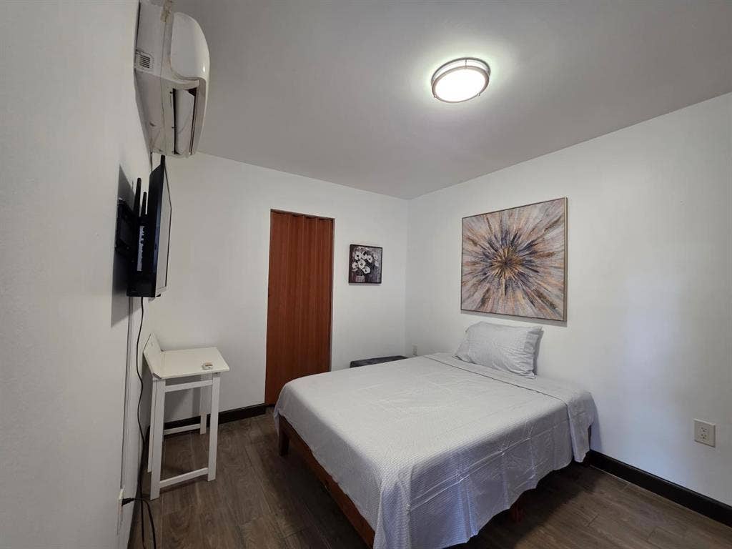 Independent entrance in-law suite