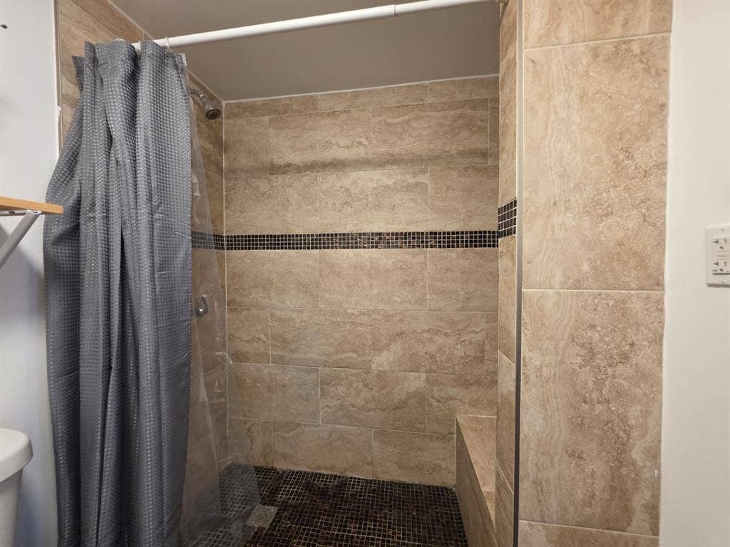 Independent entrance in-law suite