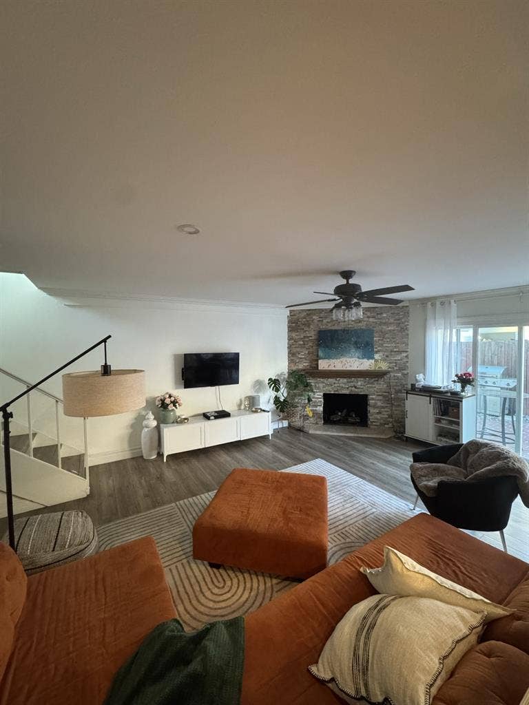 Looking for Sublet! Newport Area