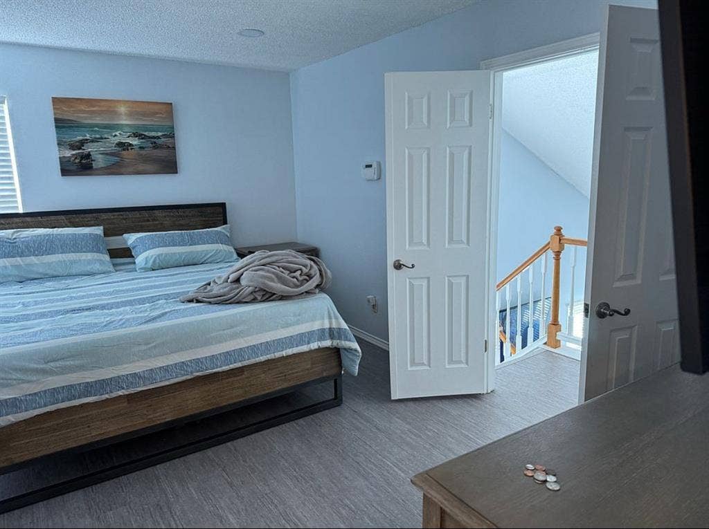 Room to rent available January 1!