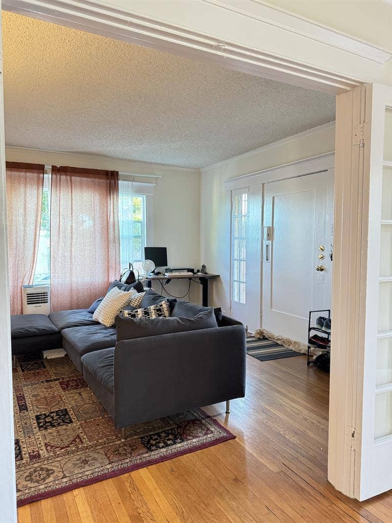 Room available in  bath