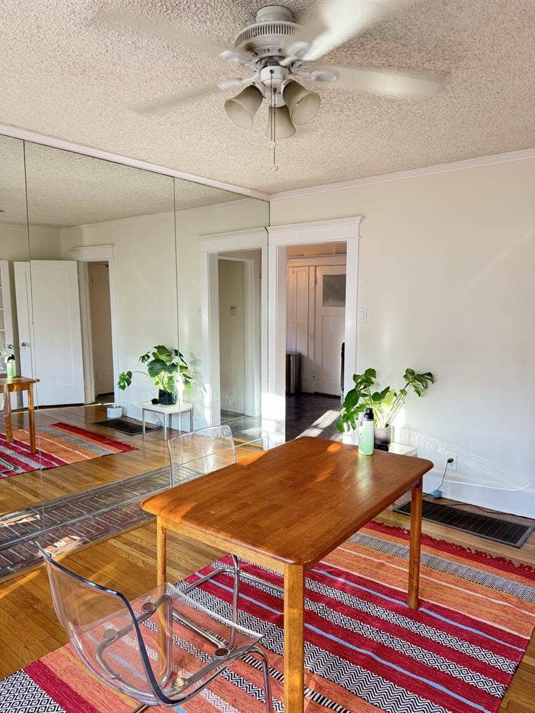 Room available in  bath