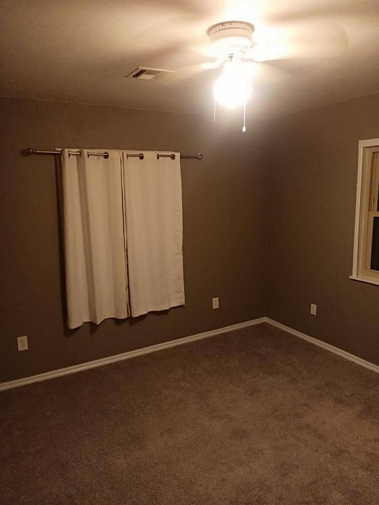 2 rooms for rent in 4 br house