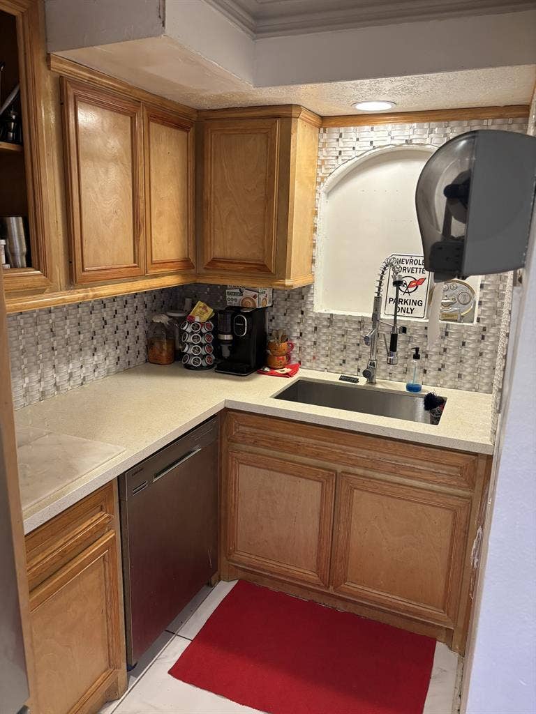 Furnished room for rent