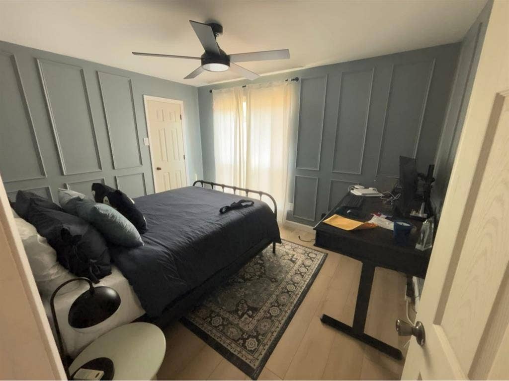 Female Roommate for Private Room