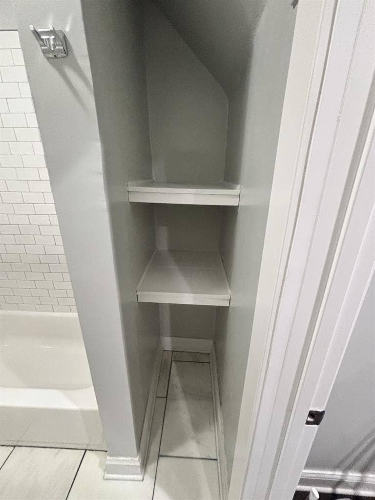 1BR apartment in Pilsen Available!