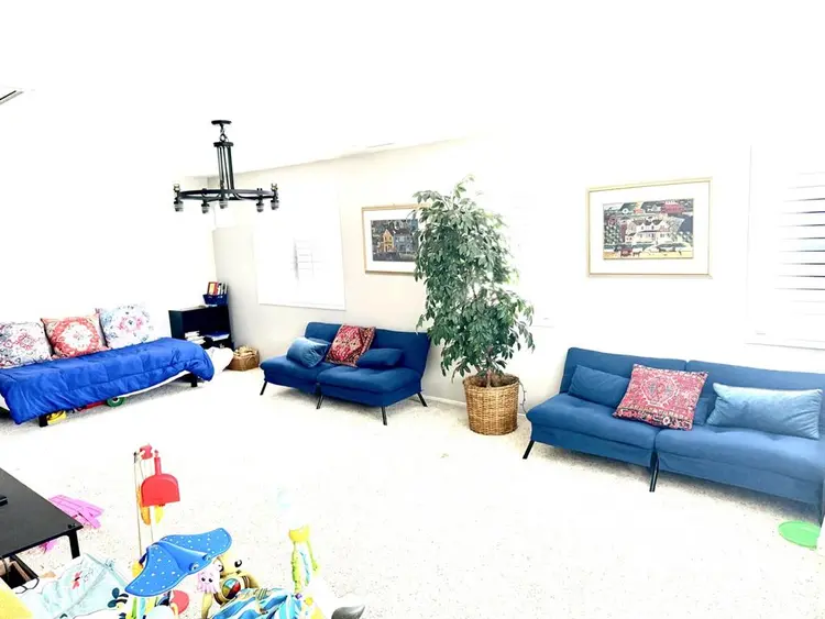 Safe Community Living for Women