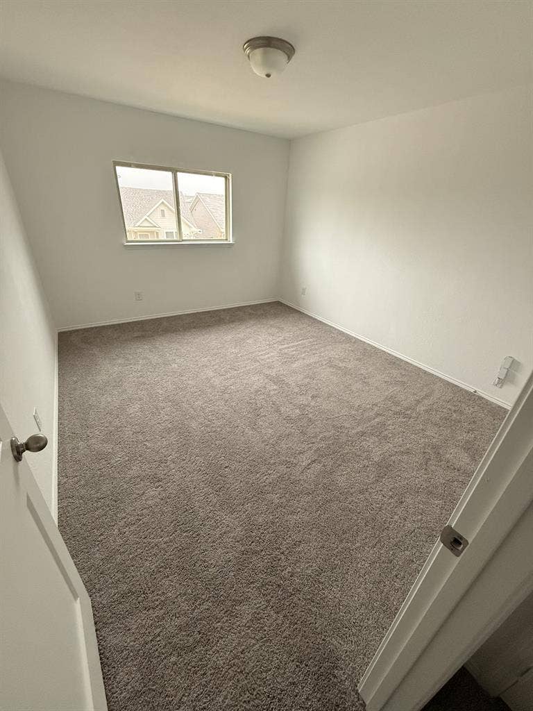 Luxury  utilities included