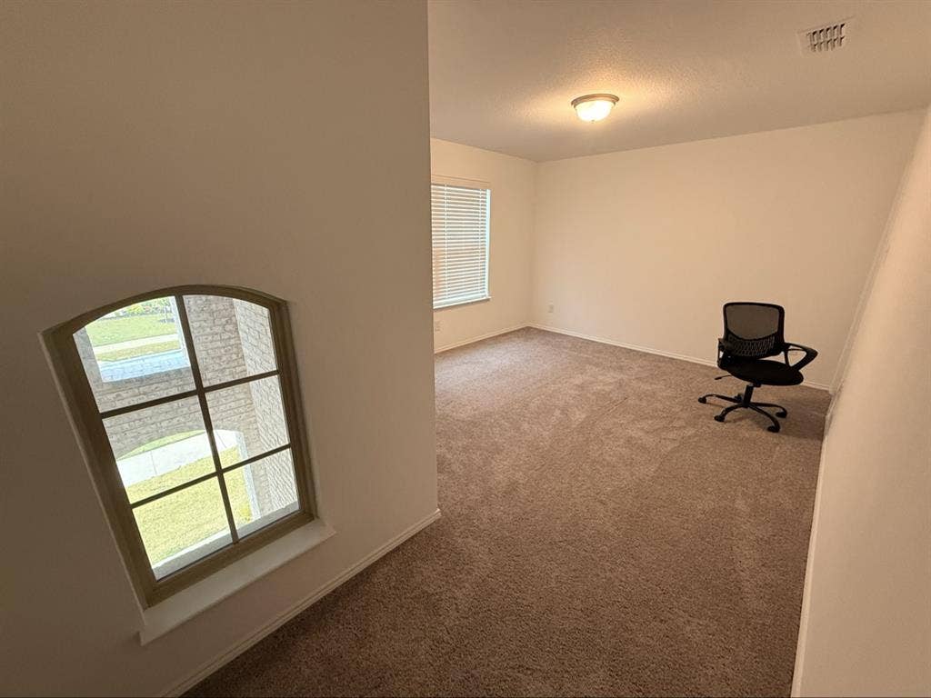 Luxury  utilities included