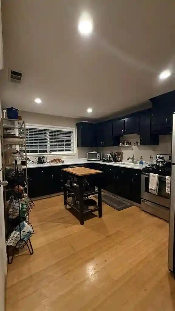 Housemate 2 bedrooms