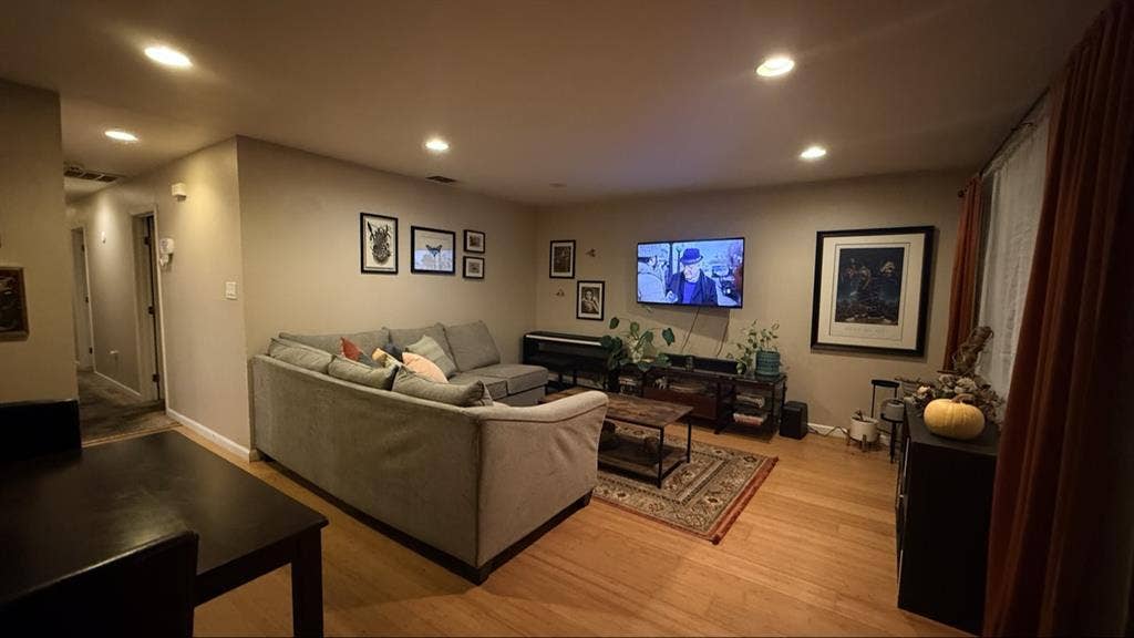 Housemate 2 bedrooms