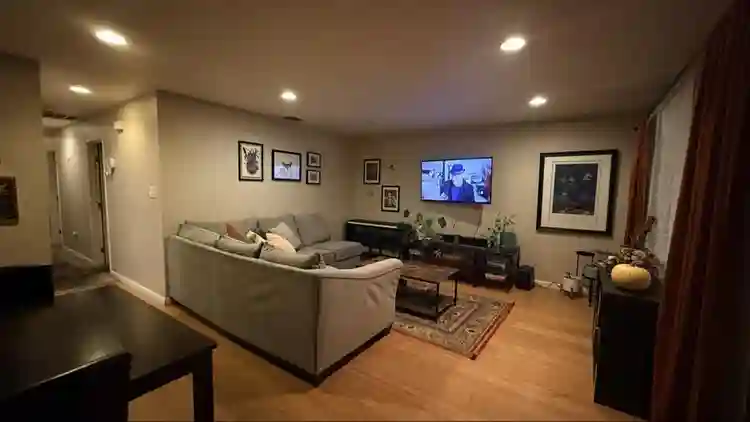 Housemate 2 bedrooms