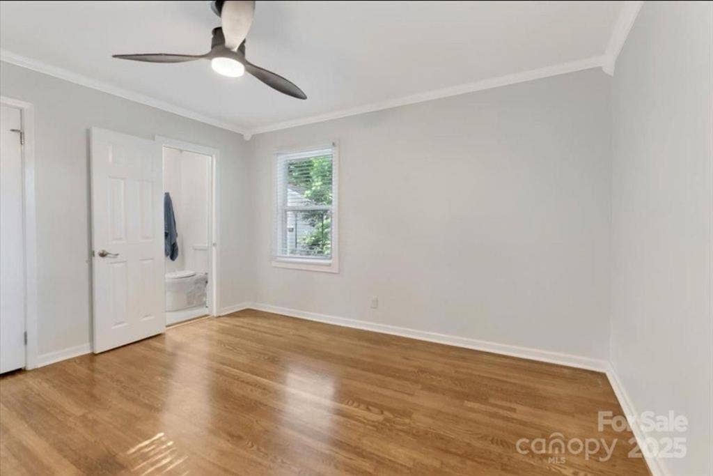 Room for rent - $/month