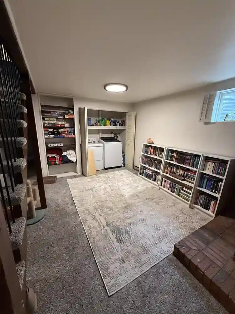 Looking for tenant for a cozy home!