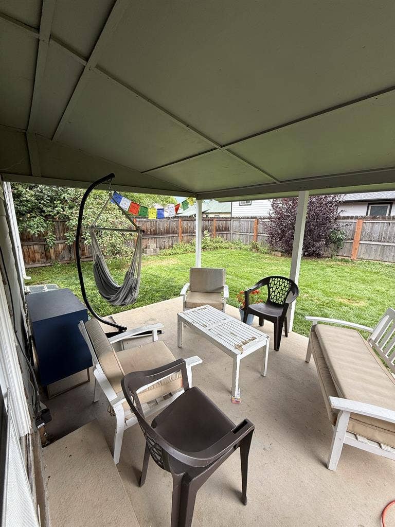 Looking for tenant for a cozy home!