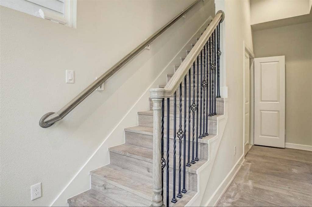 Clean, Quiet Room Available-Houston