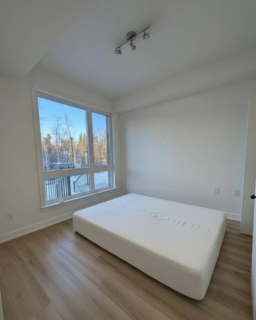 Private Room - Utilities included