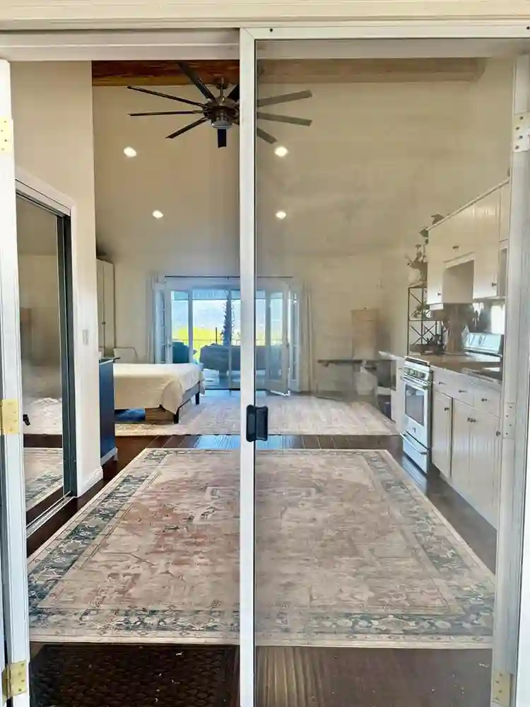 Private Entry Studio VIEWEstatePool