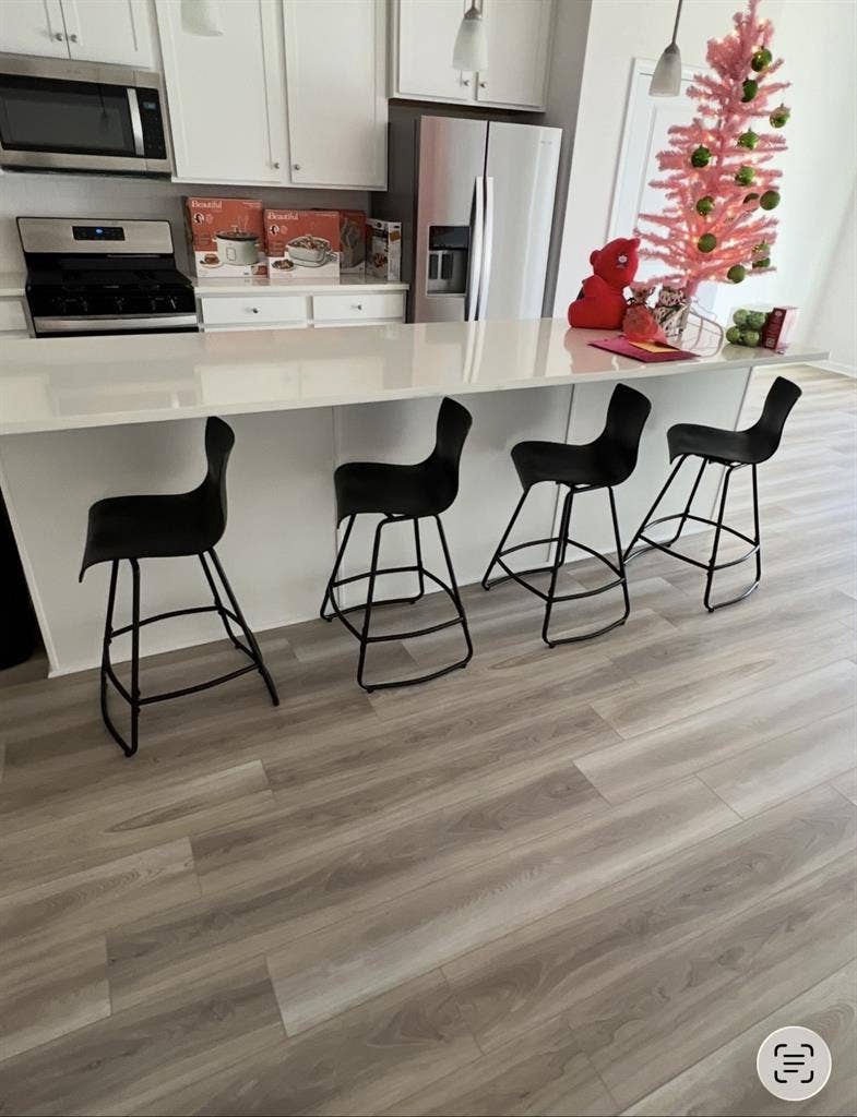 Room For Rent In Luxury Townhome